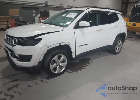 2019 Jeep Compass Latitude 4X4 z USA, uszkodzony, nr VIN 3C4NJDBB8KT768484
